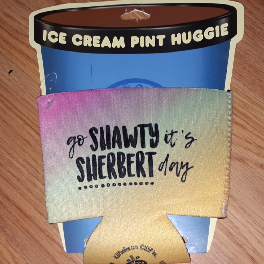 Icecream huggie
